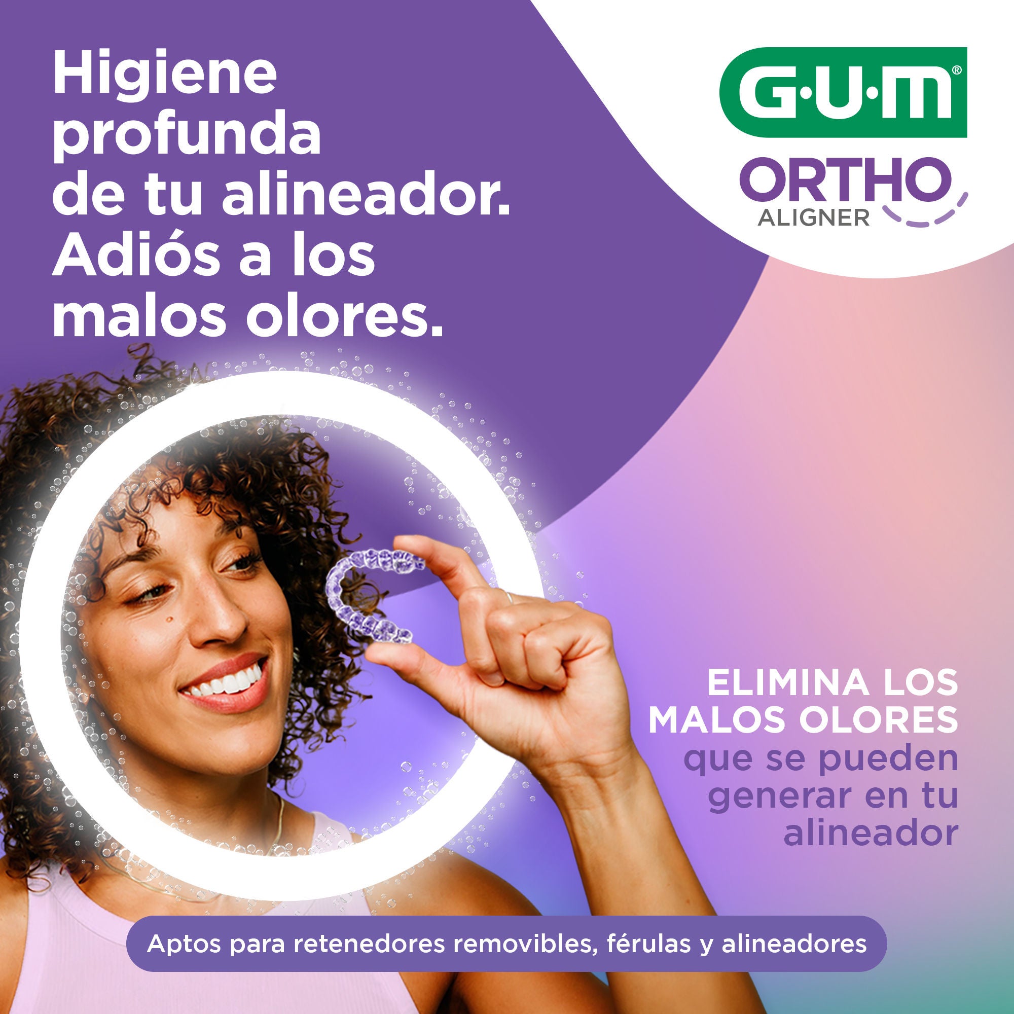 Logo GUM ORTHO Aligner y mujer sonriente con un alineador en la mano