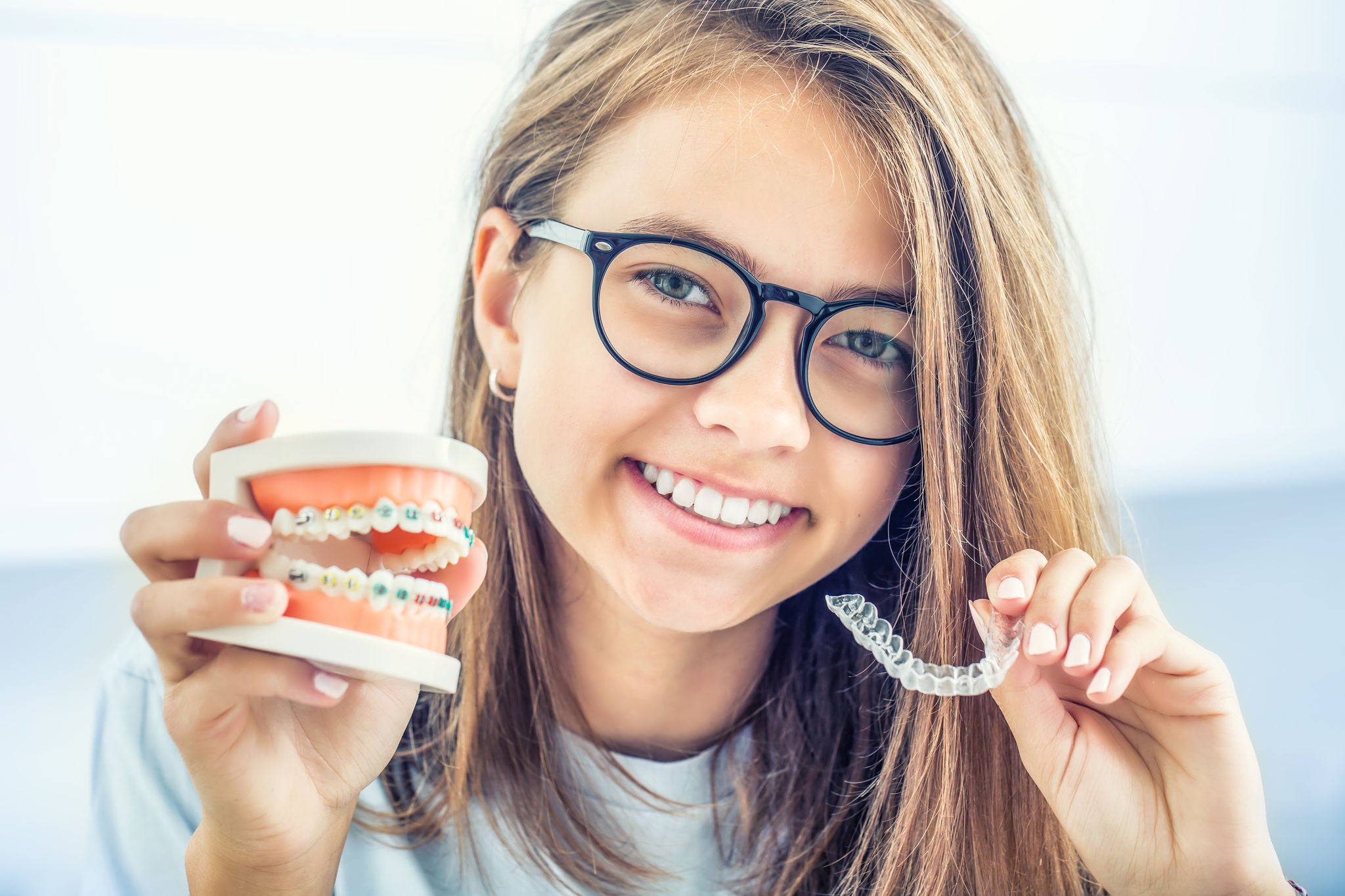 Experts Speak on Orthodontic Challenges in Home Dental Care