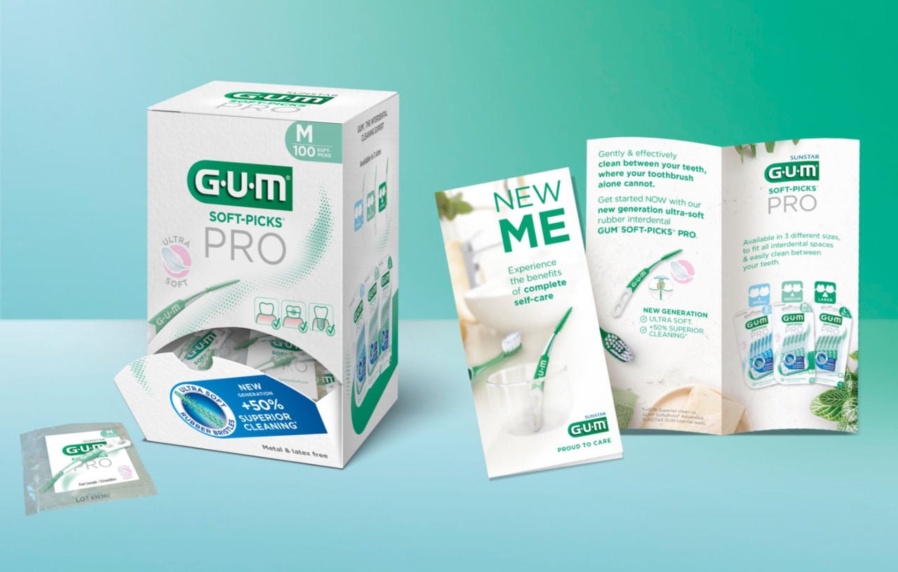 Próbki GUM SOFT-PICKS PRO, pudełko i broszura z kampanią NEW ME SOFT-PICKS PRO